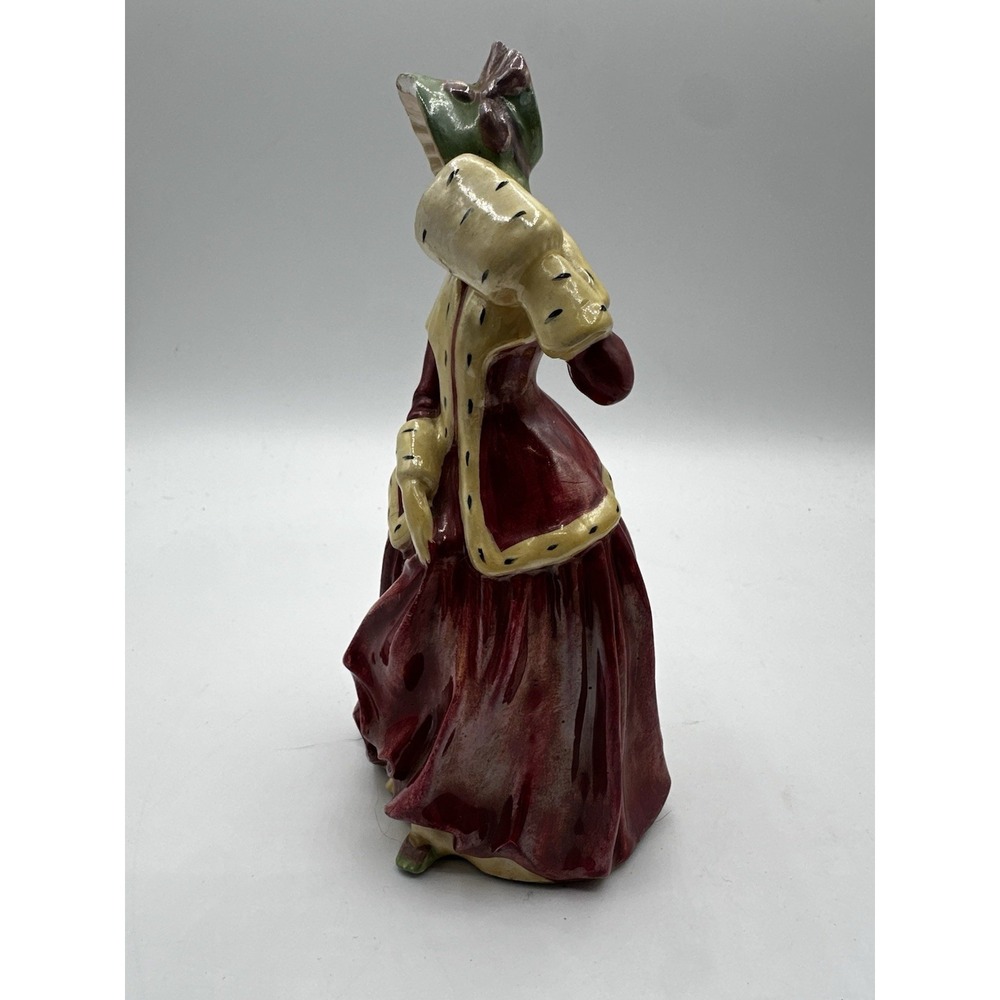 Vintage Ceramic Victorian Lady Figurine The Ermine Coat Winter Christmas 7" - Picture 6 of 16